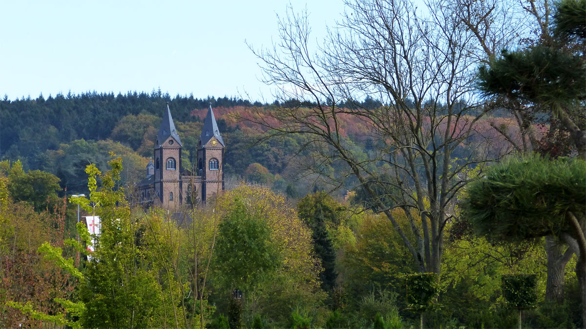 Pfarr- und Wallfahrtskirche St. Nikolaus in Koblenz-Arenberg